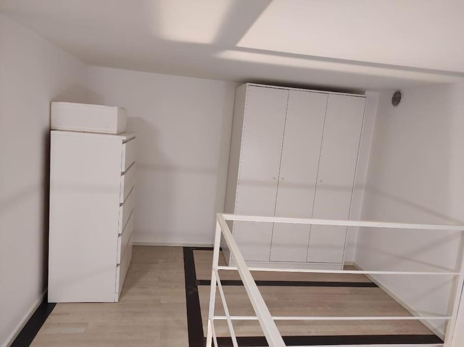 Ferienwohnung Duomo Porta Venezia Mini Loft Con Wifi E Netflix Mailand Exterior foto